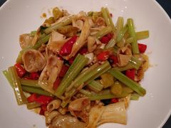 -辣螃铠盆盆蟹大排档(海昌店)