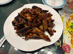 焦糖茄子牛肉粒-桃子餐厅·天津菜(红星路直营店)