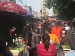 -红土地(地铁站)