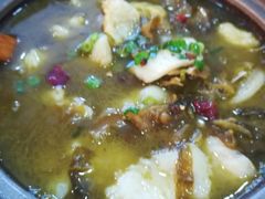 -周鱼小馆石锅酸菜鱼(活力汇店)