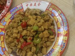 -江城燕子大排档(江汉路步行街店)