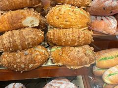 -小飞象面包公社(珠江路金鹰店)