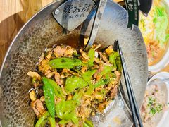 -费大厨辣椒炒肉(万家丽一店)