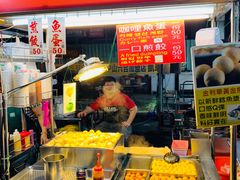 -六合夜市
