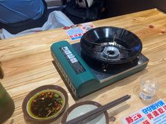 -黔二妞地摊火锅(龙华清湖店)