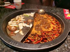 鸳鸯锅-井格重庆火锅(临平银泰城店)