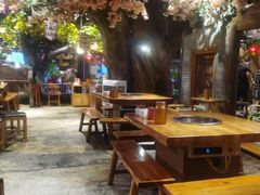 -城墙拐拐火锅(三峡广场黑金冠店)