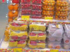 -好特卖HotMaxx(杭州滨江宝龙城店)