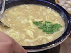 -泉畔人家·老济南经典鲁菜(大明湖店)