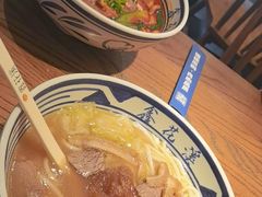 -鑫花溪牛肉米粉(景德路店)