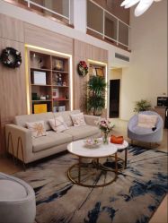 -百秀名媛纹绣美学护肤中心