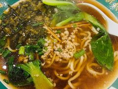 -十八家面馆(均瑶店)