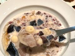 -RUXU入续糖水铺与包(卓悦中心店)