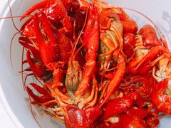 -巴厘龙虾·榜首油焖大虾(音乐学院·沿江酒馆店)