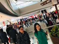 -东荟城名店仓