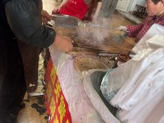 -老西关黄老太牛肉烧饼