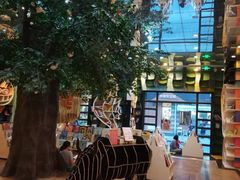 -钟书阁(松江泰晤士小镇店)