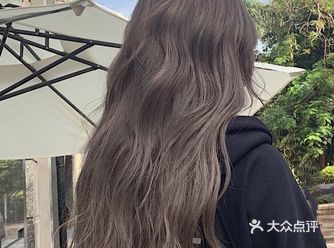 春夏季必染发色！！ 亚麻灰棕色！！
