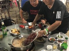 -阿婆东山羊肉店(鸿港海鲜批发市场店)