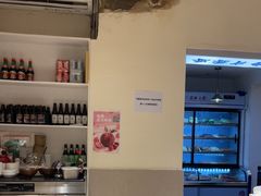 -粉八·云南米线·建水烧烤(常熟路店)