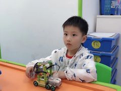 -童程童美·信息学竞赛·乐高机器人编程(长宁来福士校区)
