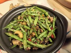 -堂瓦里·33年传统赣菜(第一街区店)