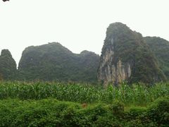 黄花溪旁边的山-彭家祠景区