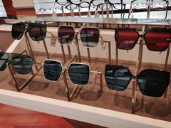 -LensCrafters亮视点·OAKLEY精选(静安嘉里中心店)