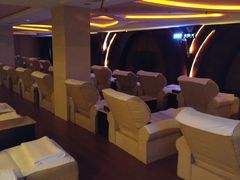 -碧中海汤泉汗蒸酒店