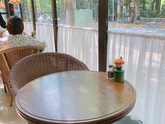 靠窗位-夏朵餐厅(丁香店)
