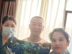 -华海酒店(茂名高铁站店)