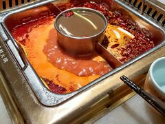 -巴渝瓦肆重庆鲜火锅(宝龙环湖店)