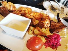 -Efes Turkish & Mediterranean Cuisine 艾菲斯餐厅(陆家嘴店)