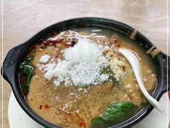 -曹宝林砂锅麻辣烫(星光路店)