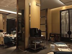 -康莱德酒店·美庭自助餐厅
