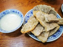 老北京炸灌肠-门框胡同百年卤煮(新街口店)