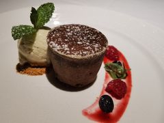 -Mogul Eatery·大亨餐酒馆