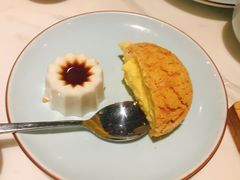 爆浆榴莲泡芙-星怡会·新加坡新美食(江南环球港店)