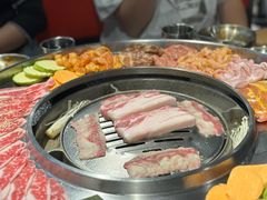 -哈哈碳都·牛肋条无限自助烤肉(宝龙店)
