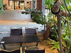 -J Create城市露营咖啡·简餐·宠物(上海动物园店)