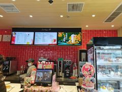 -85度C(生甜甜圈研究工坊·上海松江人民北路店)