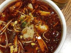 -渝是乎川渝小炒(新世界百货望京店)