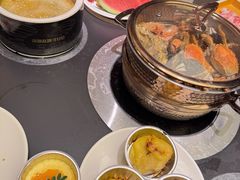 -钱小奴海鲜自助黑金店(杭州滨江龙湖店)