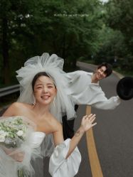 -至臻微拉婚纱摄影