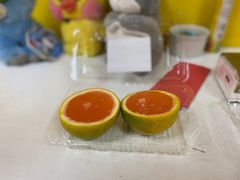 -志龙皇冠吃货椰子铺