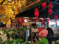 大堂-老滇山寨•云南特色菜•地方菜•民族风情歌舞表演(金碧店)