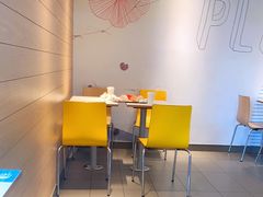 用餐区-麦当劳(鼓楼店)