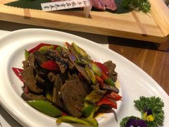 -哈拉海和牛主题餐厅(哈西店)