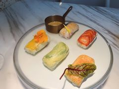 漫步花开彩虹卷-蜜桃花开·中西融合菜E&W(南长街店)