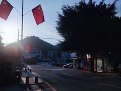 -杨梅坑
